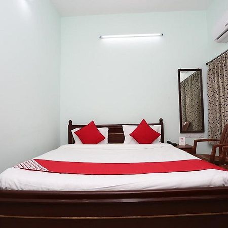 Hotel Lovely Inn ! Puri Dış mekan fotoğraf