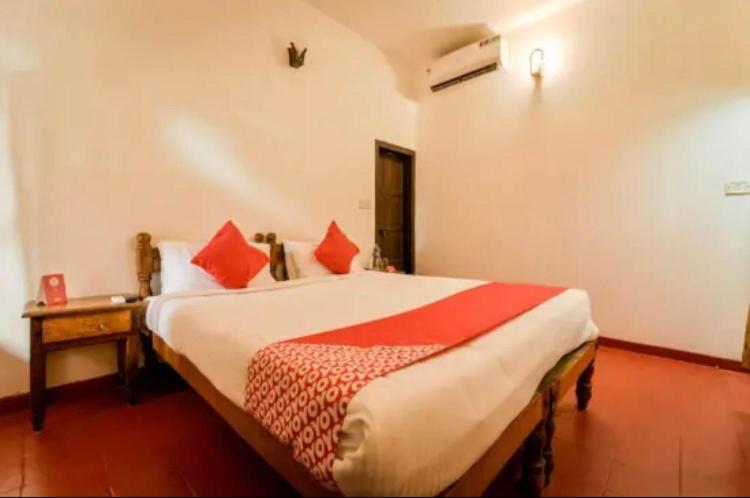 Hotel Lovely Inn ! Puri Dış mekan fotoğraf