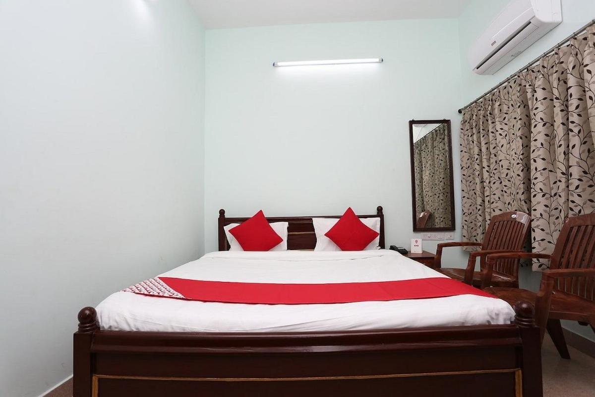 Hotel Lovely Inn ! Puri Dış mekan fotoğraf